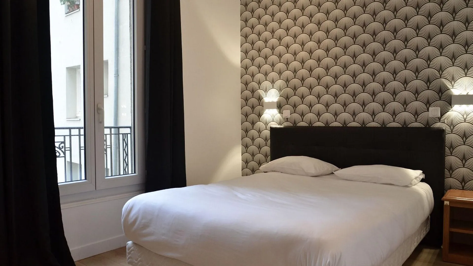 Hotel De La Perdrix Rouge
