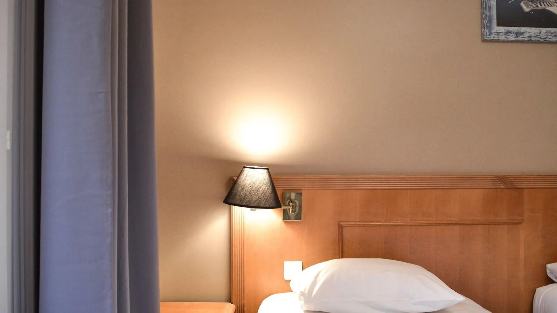 Hotel De La Perdrix Rouge