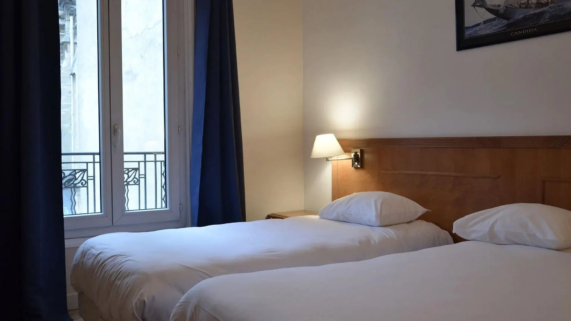 Hotel De La Perdrix Rouge
