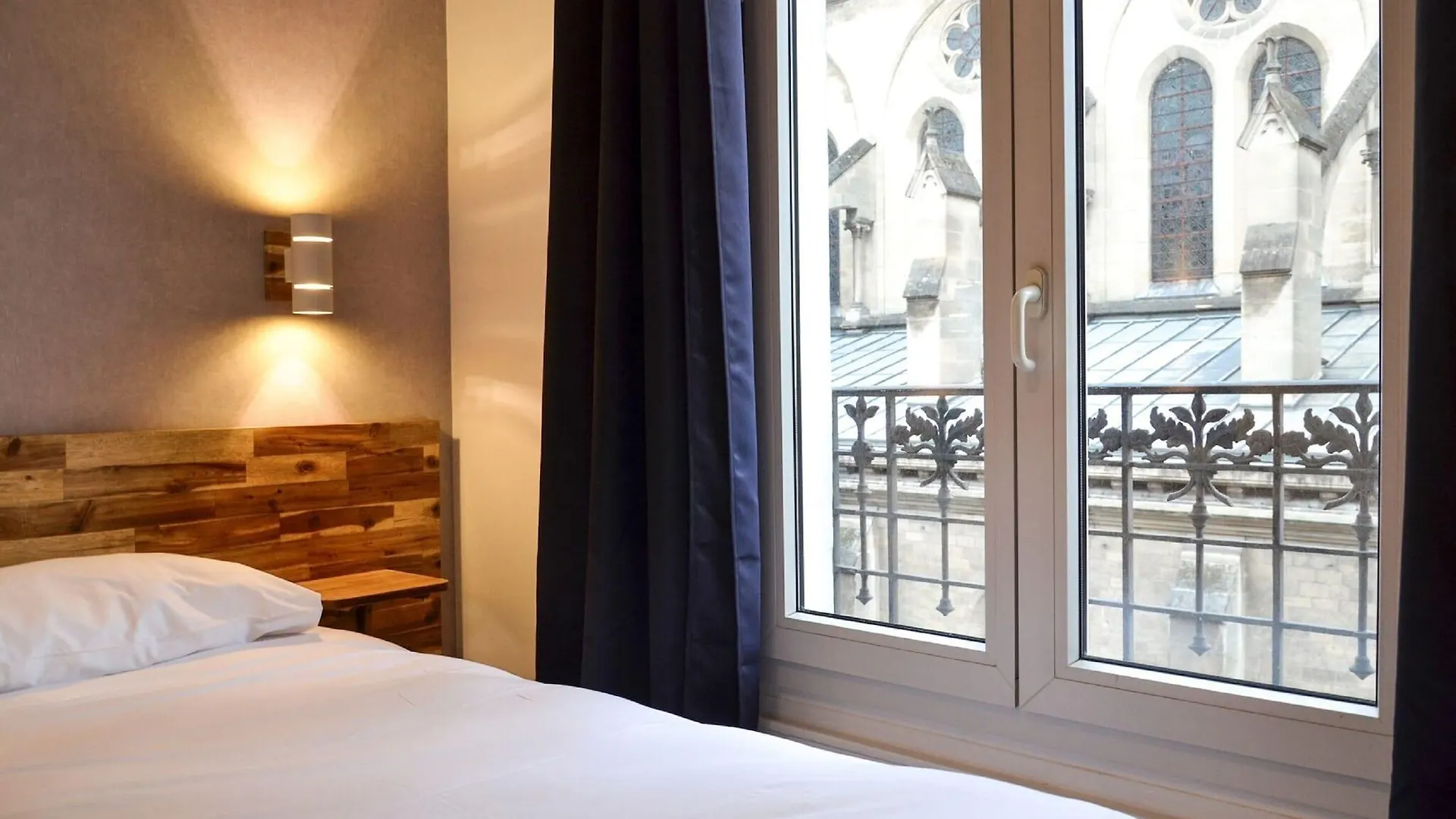 Hotel De La Perdrix Rouge